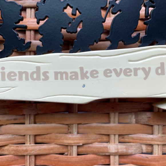 HALLMARK Disney 7 Dwarfs Silhouette Friends Make Every Day an Adventure Figure - Picture 7 of 9